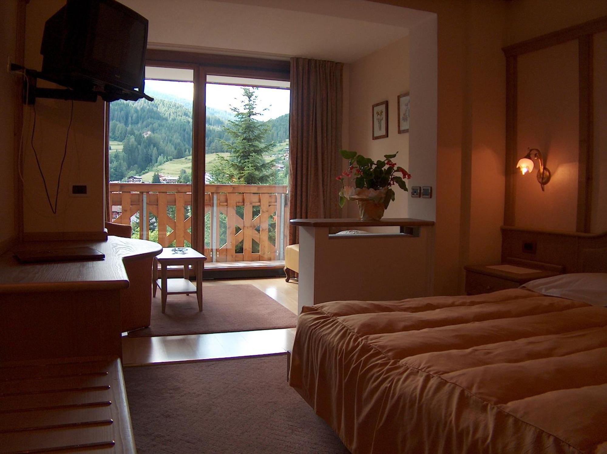 Hotel Catinaccio Rosengarten Moena Esterno foto